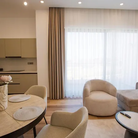Aqualina A1/4 By Holidaykeys Apartment *